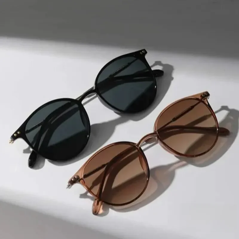 Óculos de sol redondos pequenos para homens e mulheres, óculos bonitos e magros, Cateye estreito,