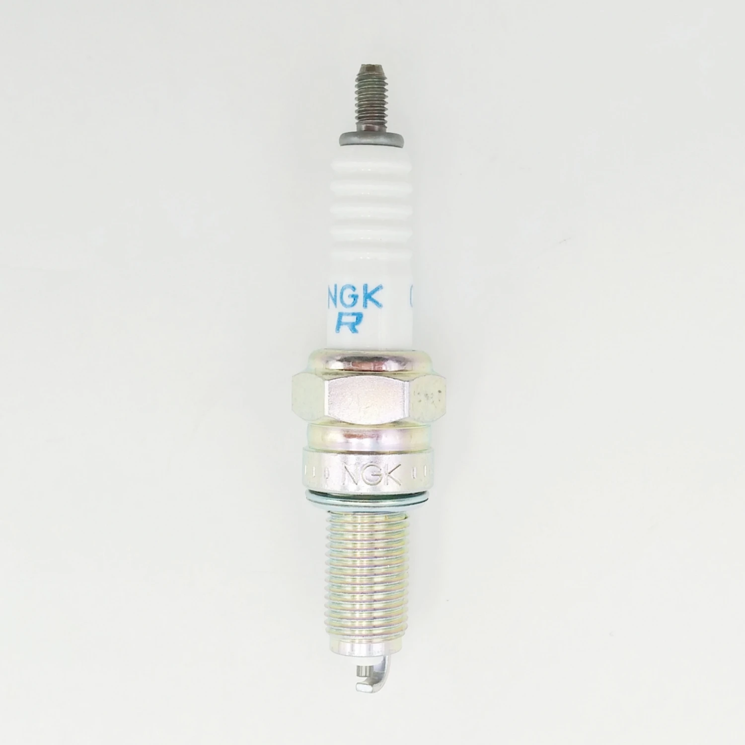 

DPR7EA-9 Spark Plug for Linhai 500 E2 E4 T3b EFI 500 PROMAX E4 T3b ​M550 ​M550L E2 E4 T-BOSS 550 E4 EPS 35105