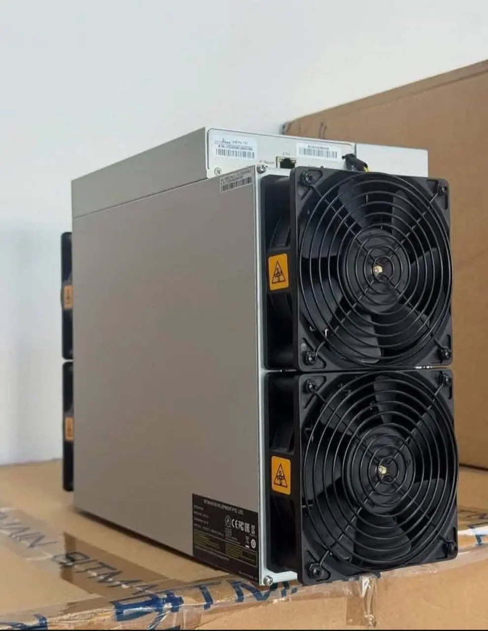 Promo offer Bitmain Antminer X9 1Mh/s 2472W XMR Miner