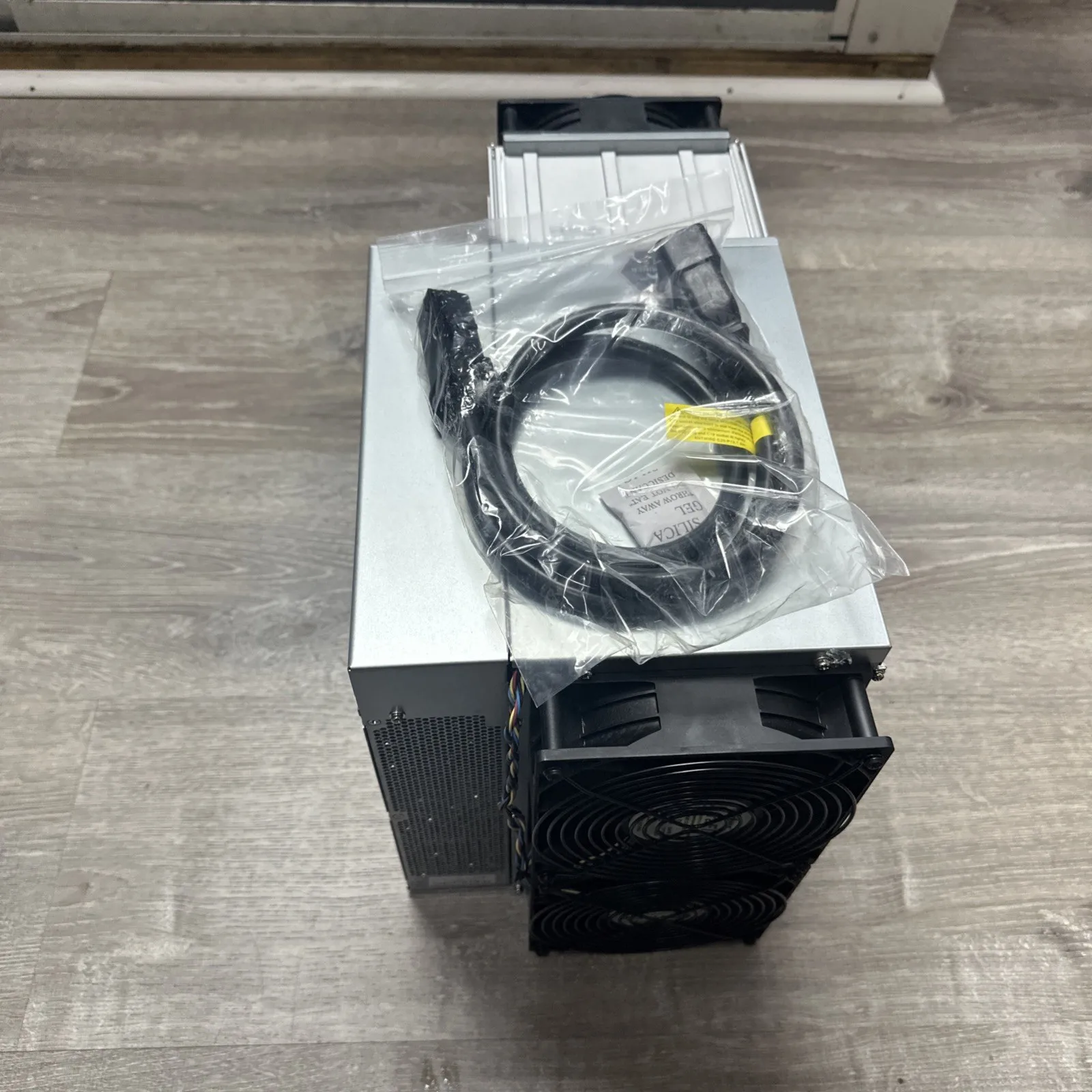 Bitmain Antminer S2…