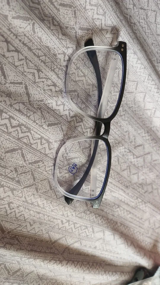 Fashion Photochromic Glasses Anti Blue Glasses Eye Protection Computer Glasses Gradient Glasses Women Men Eyeglasses Eyewear photo review
