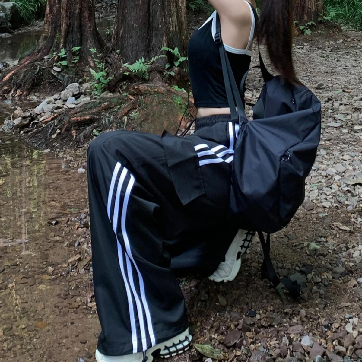 Solid Low Waist Joggers Pants Women Casual Baggy Stripe Cargo Pants Drawstring Wide Leg Baggy Trousers Y2K Streetwear Sweatpants