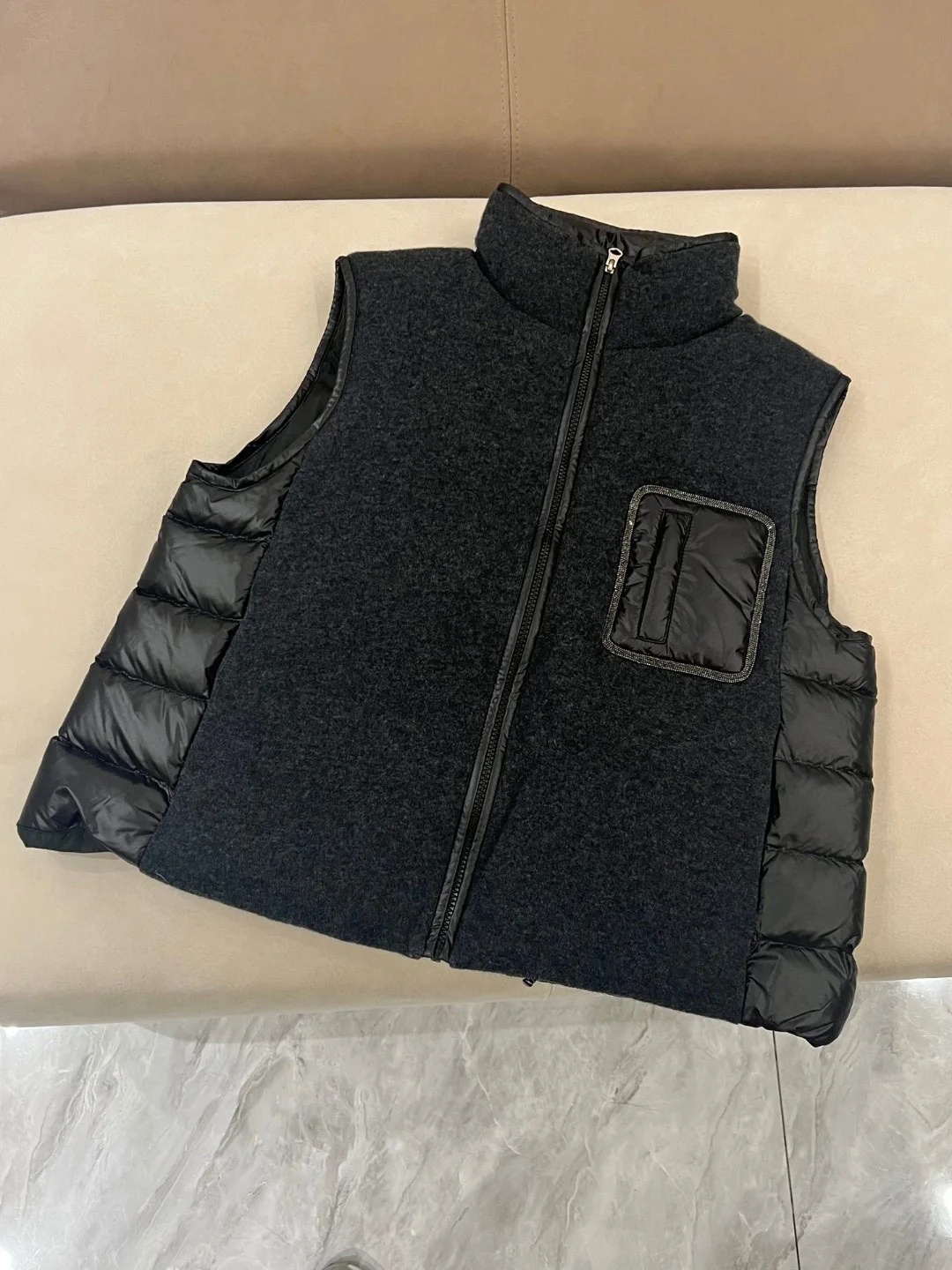 Mid season wool stand collar goose down vest