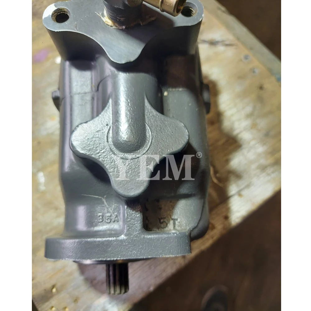 D1463 Hydraulic Pump For Kubota GL25 Excavator Engine Part.