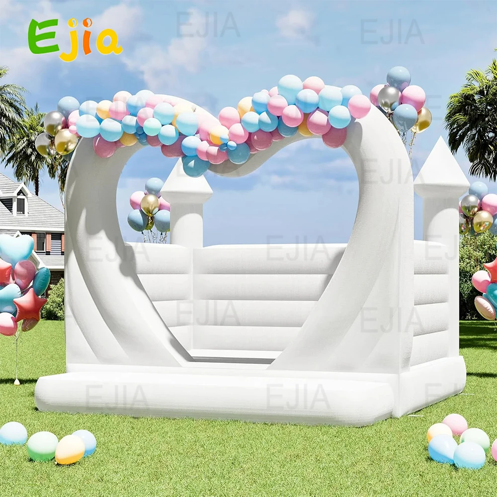 Castillo blanco inflable de PVC de 13 pies con forma de corazón, nuevo diseño, casa de rebote blanca inflable con soplador de 750W, para bodas y fiestas