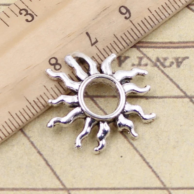 10 sztuk Charms Sun Sunshine 25x26mm tybetański kolor srebrny wisiorki antyczne tworzenie biżuterii DIY Handmade Craft — zdjęcie 2