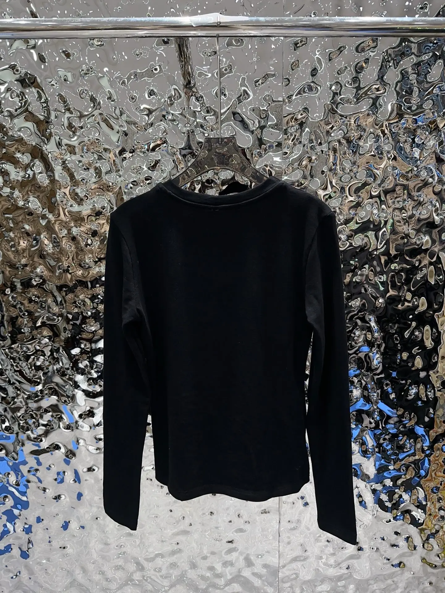 

2025 New Product Launched Slim fit Round Neck Base Shirt for Autumn and Winter Interior Top 13