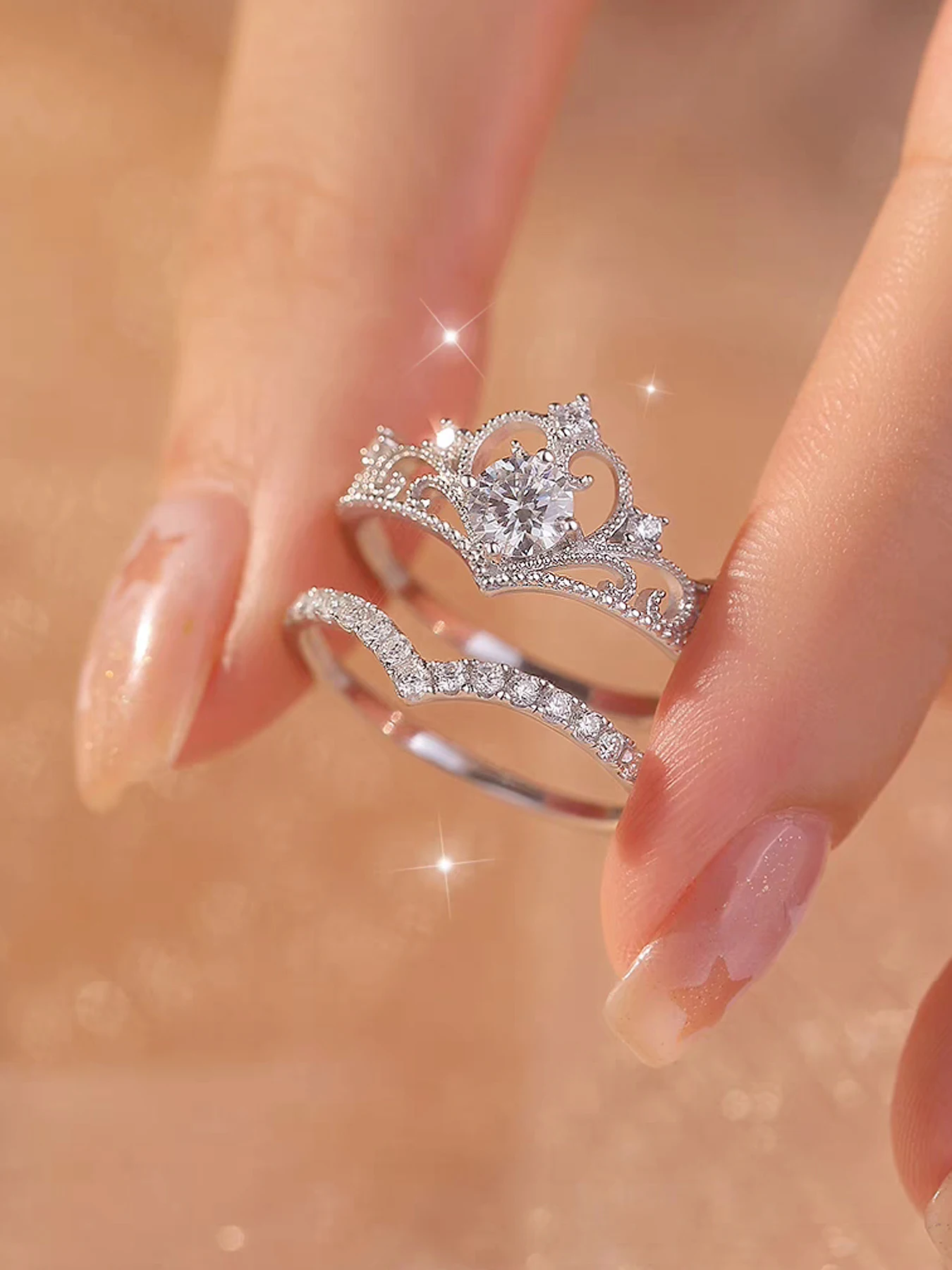 

Кольцо с короной S925 для женщин с бриллиантовым ремешком, европейские и американские легкие роскошные элитные кольца для пар, подарок для любовника на юбилей, вечеринку по свиданию, помолвку, свадебной церемонии, повседневной носке, женские элитные украш