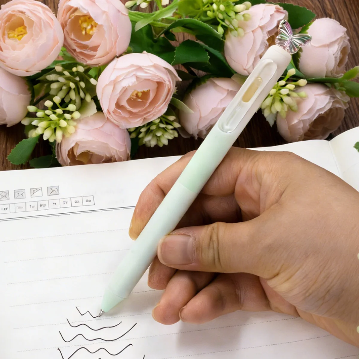 Butterfly gradient pens, birthday gifts, teacher's day gifts, anniversary gifts, graduation gifts, Halloween gifts,