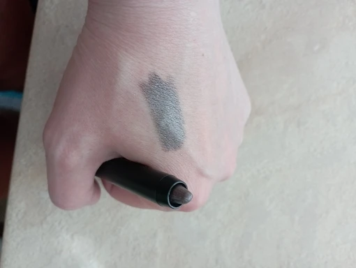 Metallic Glitter Eyeshadow Stick Matte Waterproof Shimmer Lying Silkworm Long Lasting High Gloss Pearlescent Eyeshadow Pen photo review