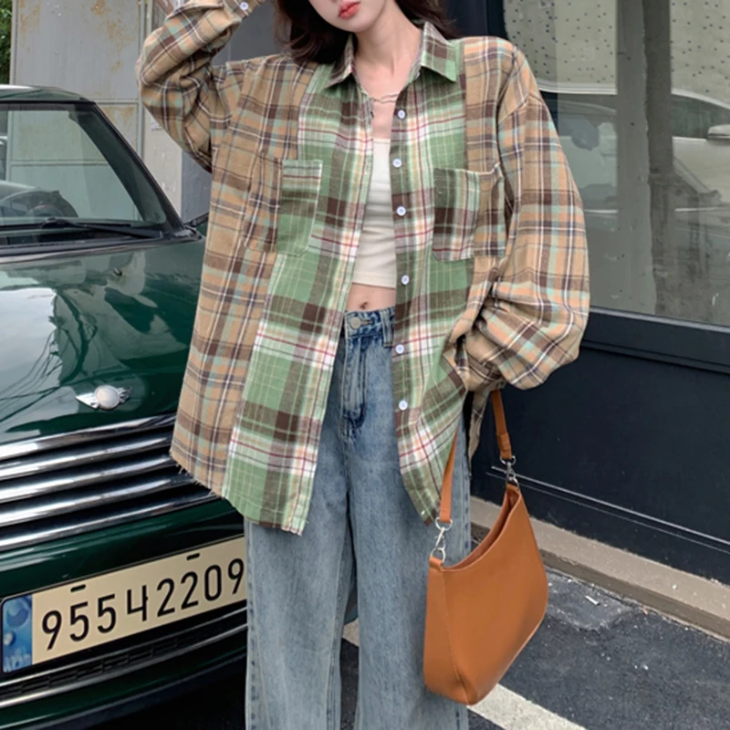 

Женская коричнево-зеленая лоскутная рубашка 2000-х годов Эстетическая корейская рубашка Y2k Harajuku Универсальный дизайн Топ с длинными рукавами Рубашка в консервативном стиле