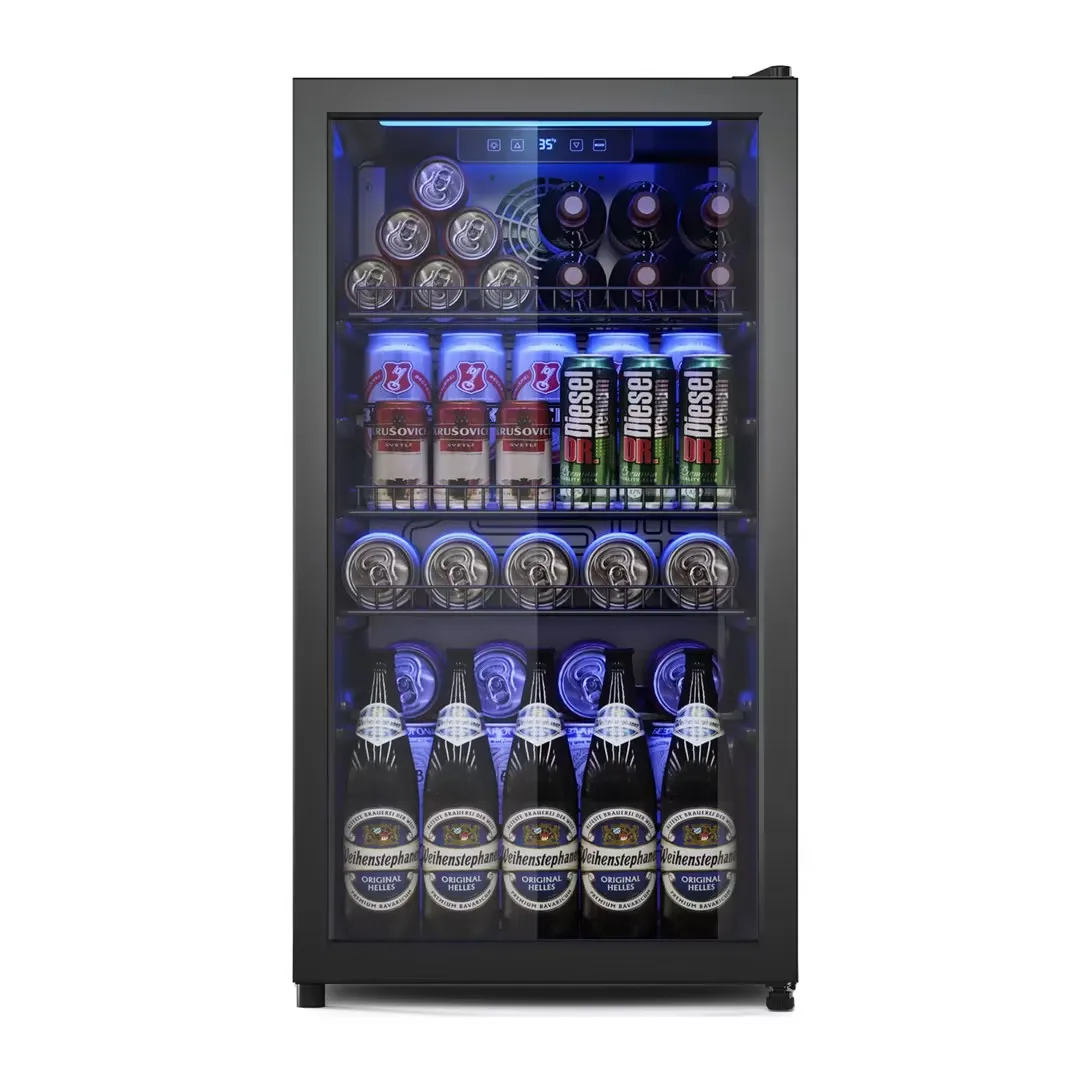 Getränkekühlschrank 90L mit Doppelglas-Tür, LED-Beleuchtung, leiser Betrieb, verstellbare Ablagen, für 128 Getränkedosen, Energieklasse C
