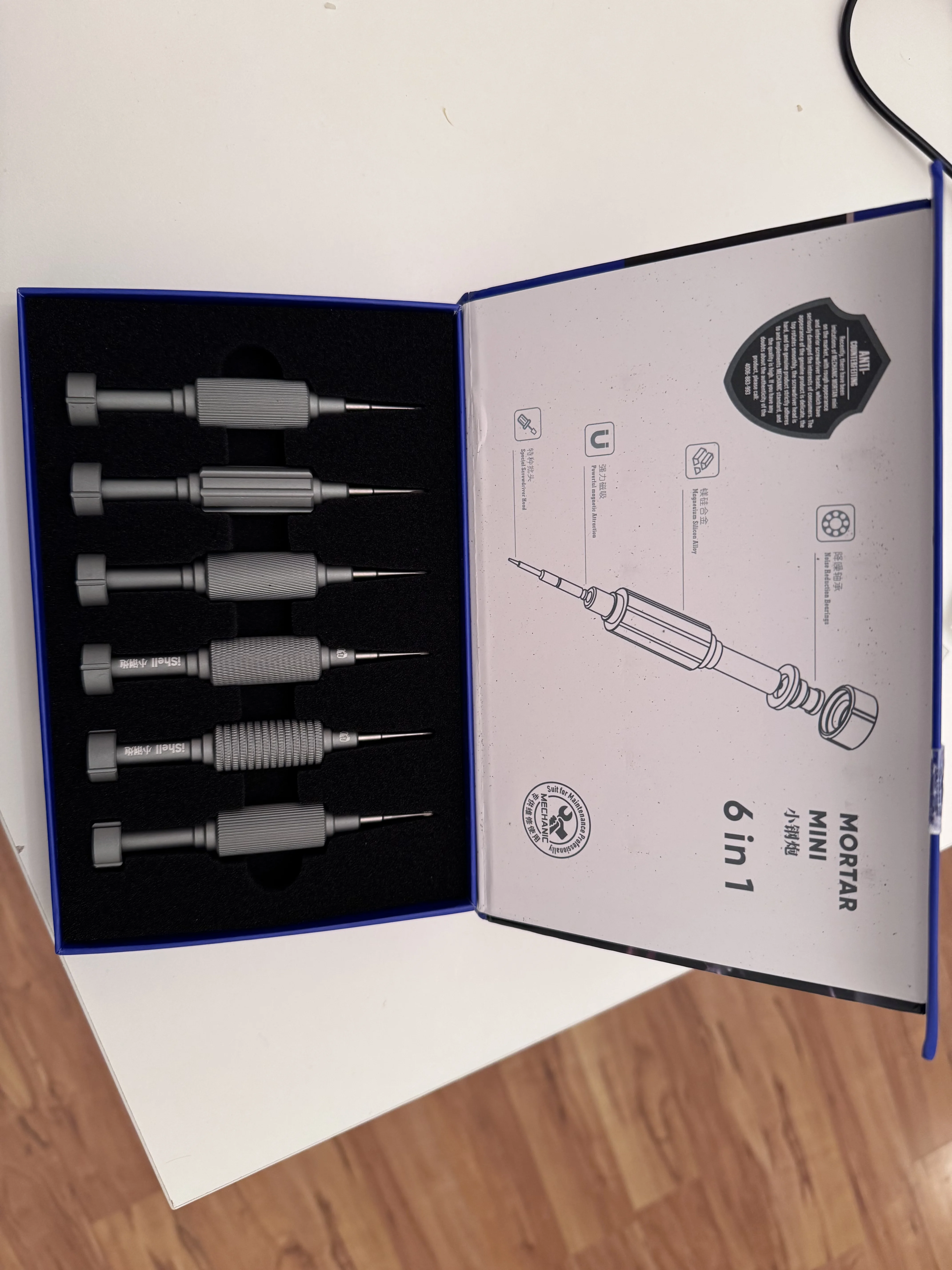 6in1 Mechanic IShell MAX High Hardness Precision Screwdriver Plum blossom cross for IPhone bottom Internal disassembly tools Set photo review