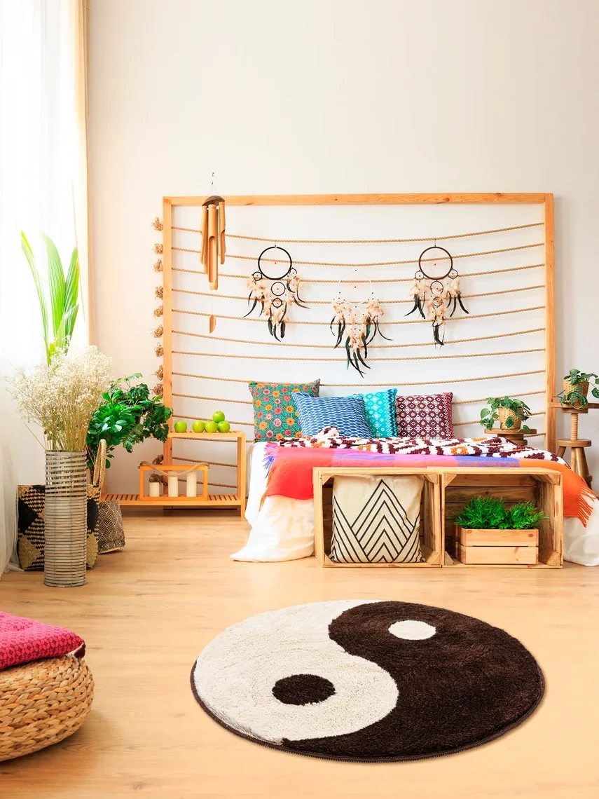 LAKEA Yin and Yang Symbol Fluffy Circle Soft Rug Black and White Circle Digital Carpet for Bedroom with Chinese Characteristic