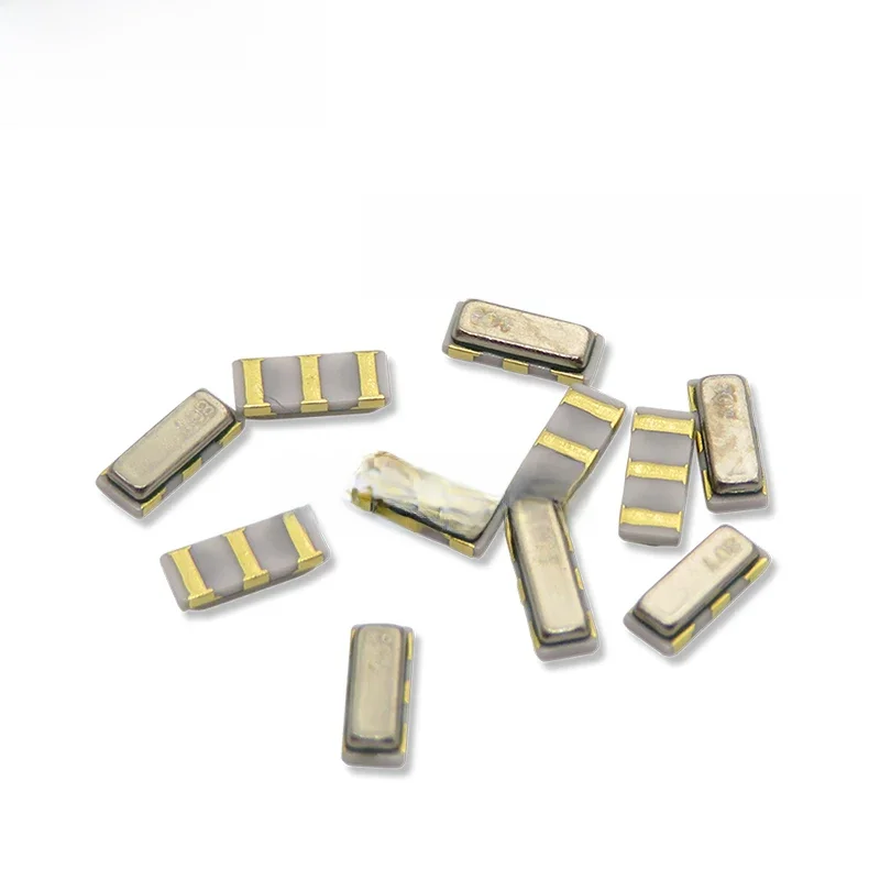 Oscillateur à cristal céramique SMD, 3213 8Mhz 12Mhz 20Mhz 16 Z 8.000 successifs Z CSTCE 3Pin, CSTCE16M CSTCE8M 3.2*1.3, 10 pièces