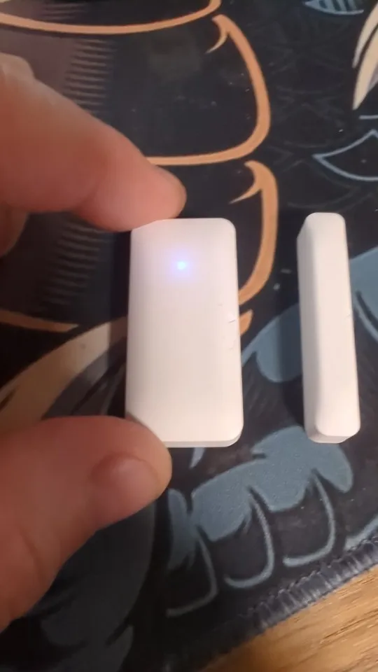 Tuya Zigbee Wireless Door Windows Sensor mini Smart Home Wireless Door Detector Door Open Closed Alarm System for Alexa photo review