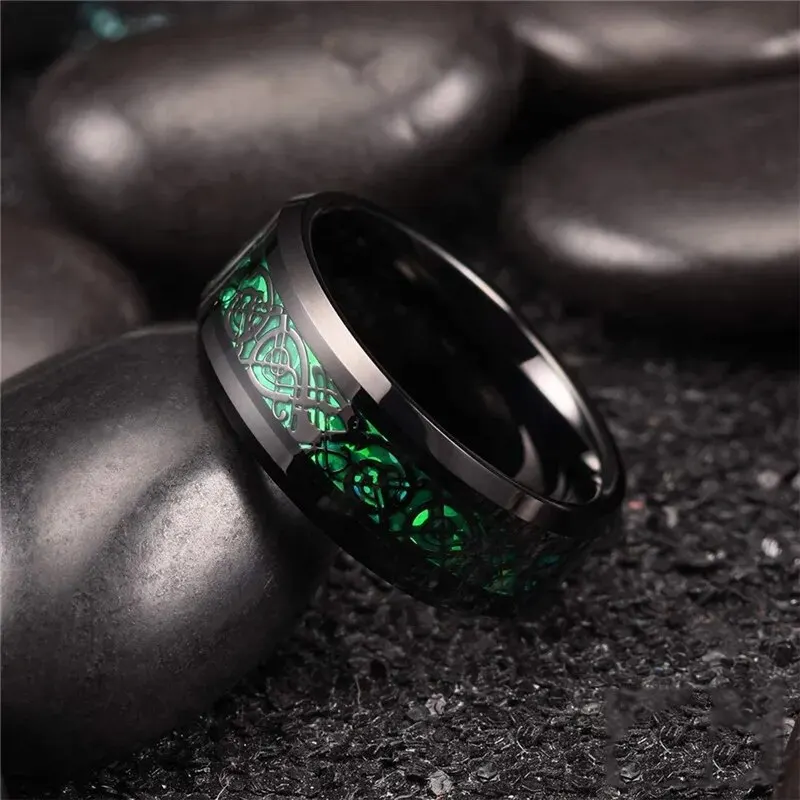 Stainless Steel Celtic Dragon Ring Inlay Red Green Black Carbon Fiber Ring Wedding Band Charm for Men Jewelry Gifts