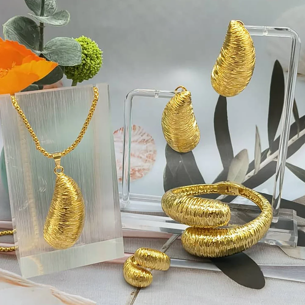 

African Jewelry Set for Women Copper Alloy Earrings and Pendant Necklace Bangle Ring Set for Nigerian Daily Wear Party Gift