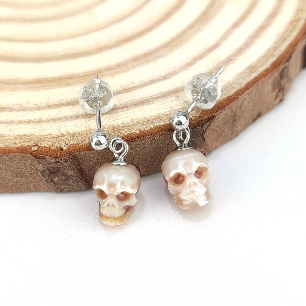 Fashion 925 Sterling Silver Hand Carved Skull Freshwater Pearl Stud Earrings for Women Gothic Wedding  Jewelry