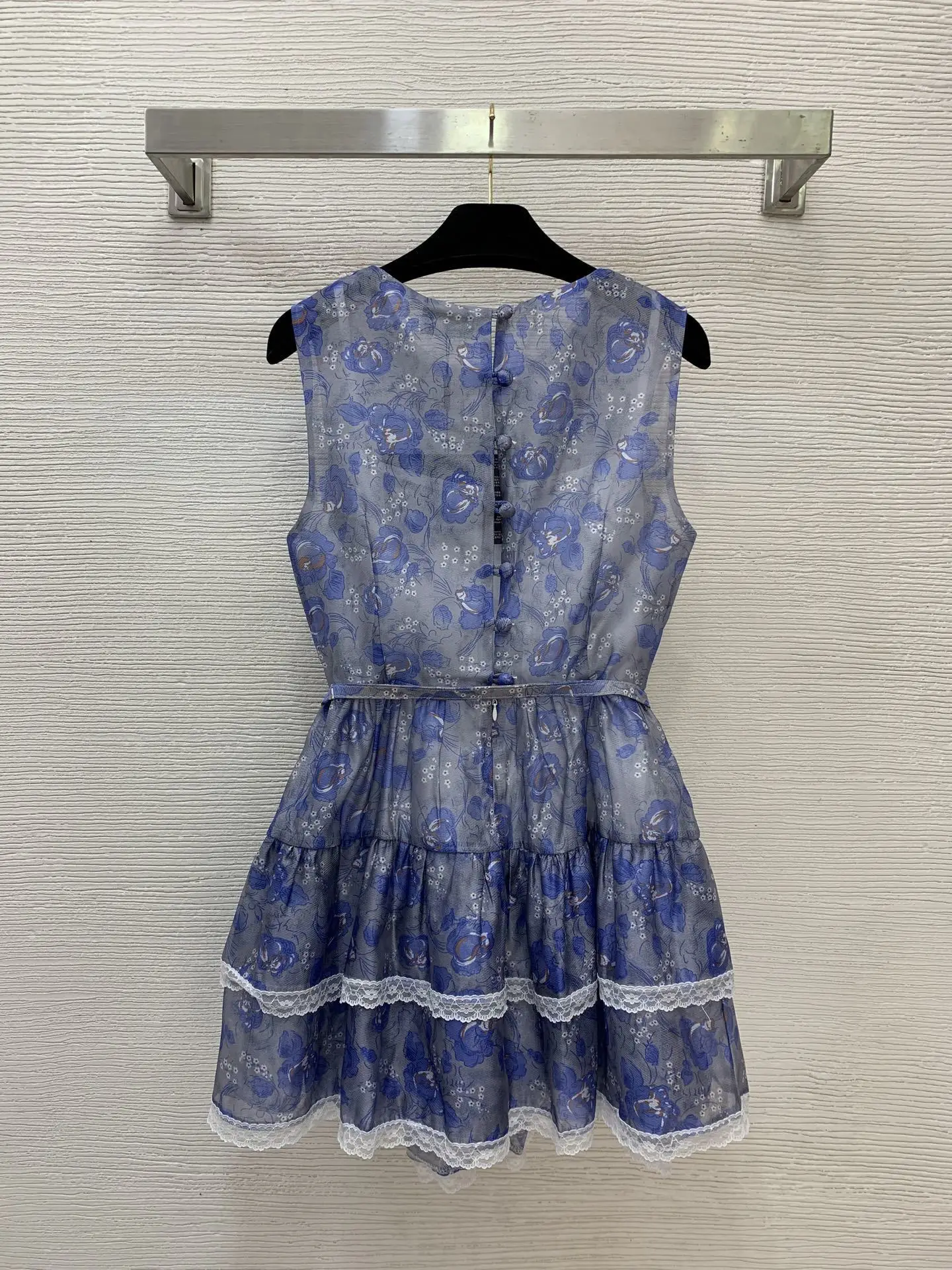 

2026 Spring/Summer Women's New Lace Trim Purple Printed Sleeveless Slim Fit Dress ZX037