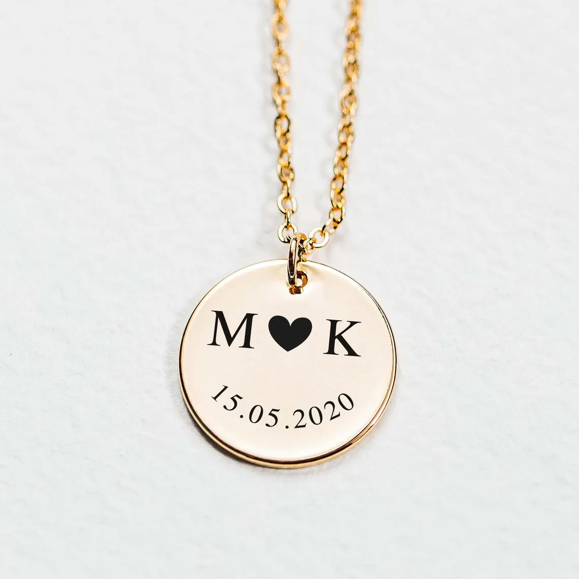 Personalized Engraved Initial Letter Couple Disk Necklace With Heart Stainless Steel Pendant Jewelry Best Holiday Gift For Lover