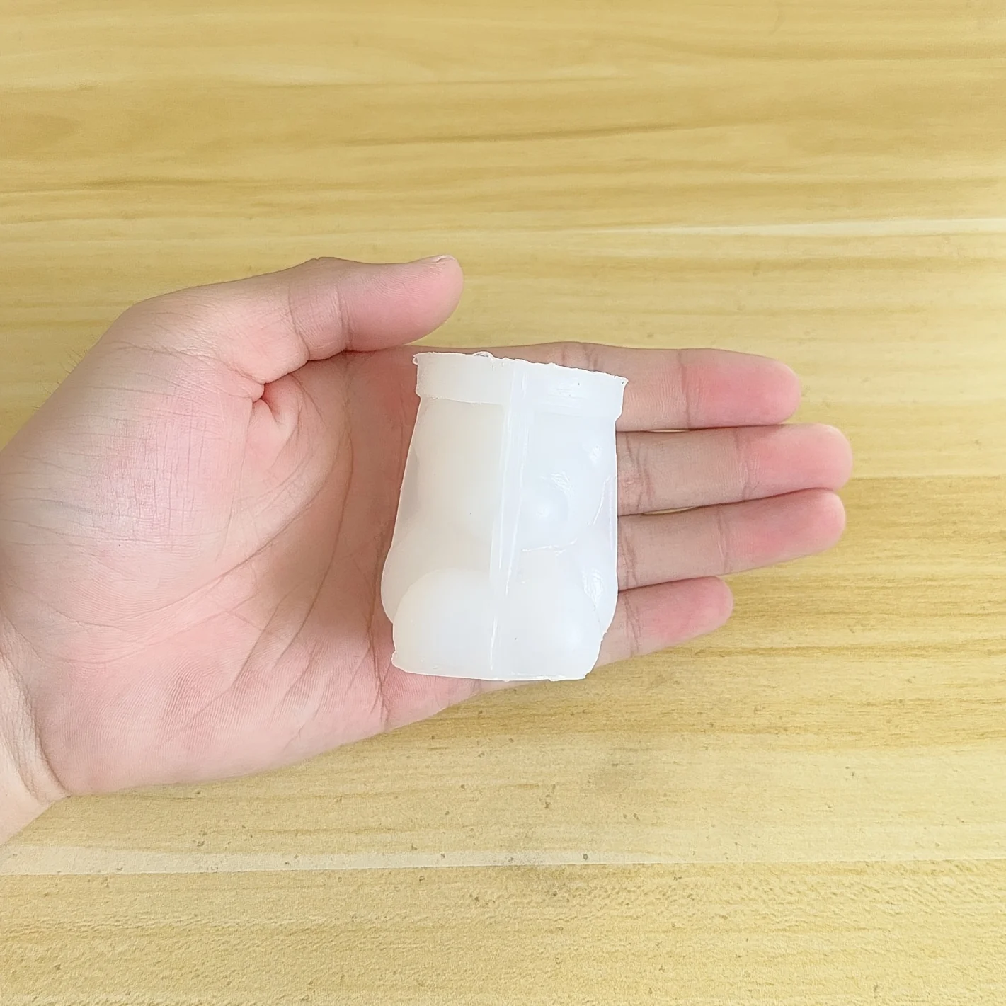 Picture 6: Small Bear Silicone Mold for Handmade Candles Aromatherapy Soap Resin Plaster Decorations Gift Box Mold