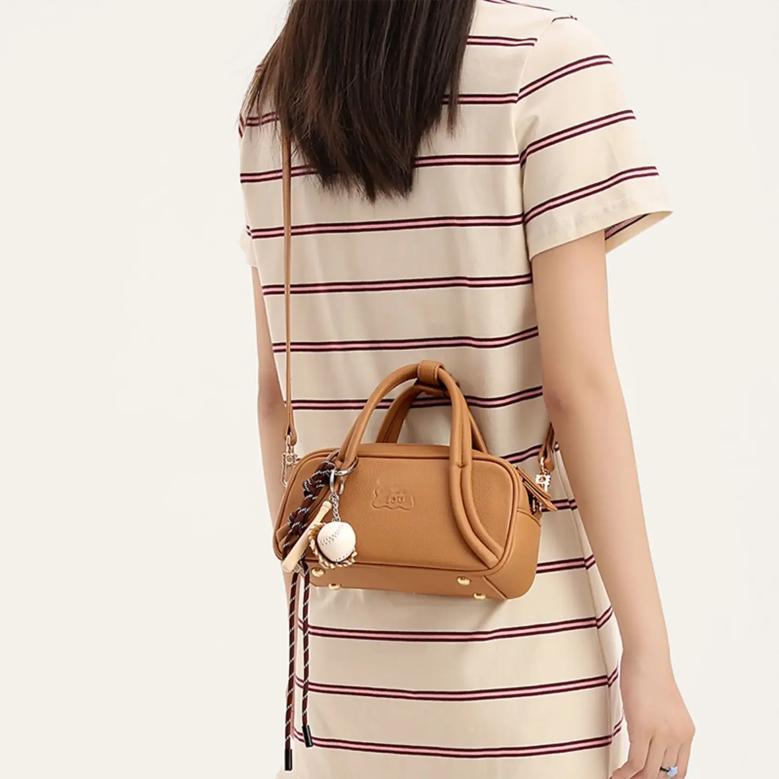 Toutou Frauen Bowling Tasche Mini Replik Litschi Anhänger Schulter gurt Designer Marke Cross body