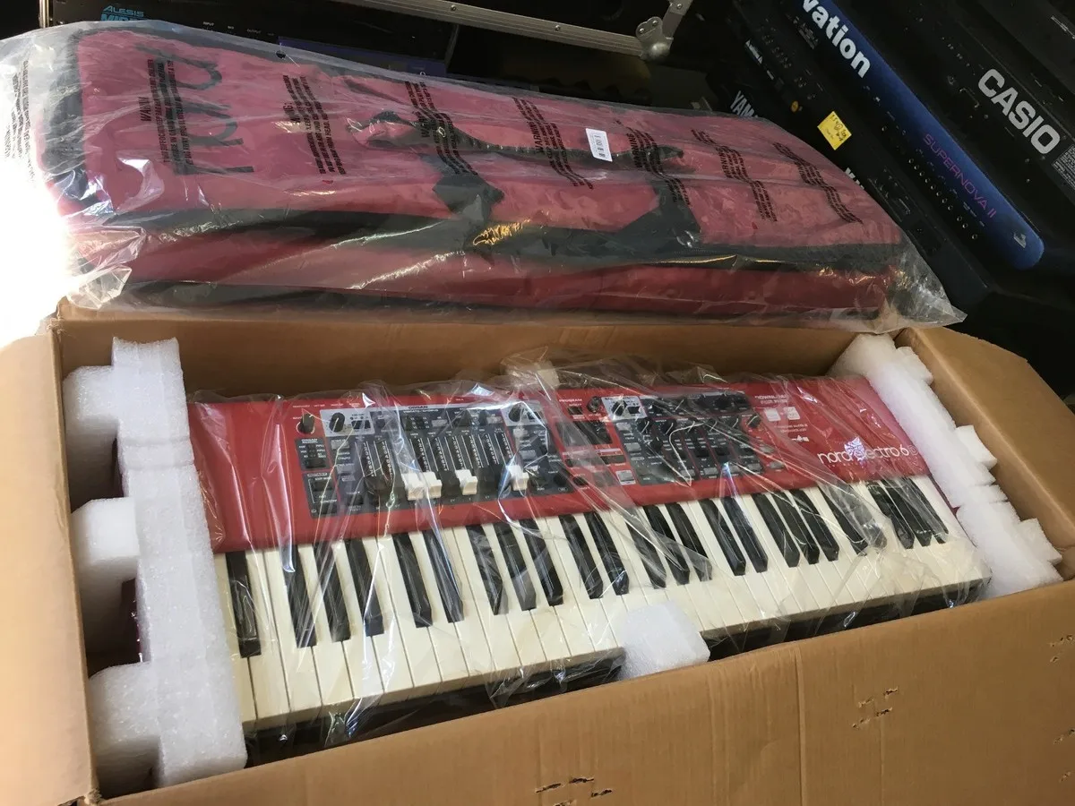 Vendite scontate al 100% Nord Electro 6D 73 tasti tastiera pianoforte cassetti organo con borsa DISPONIBILE IN MAGAZZINO