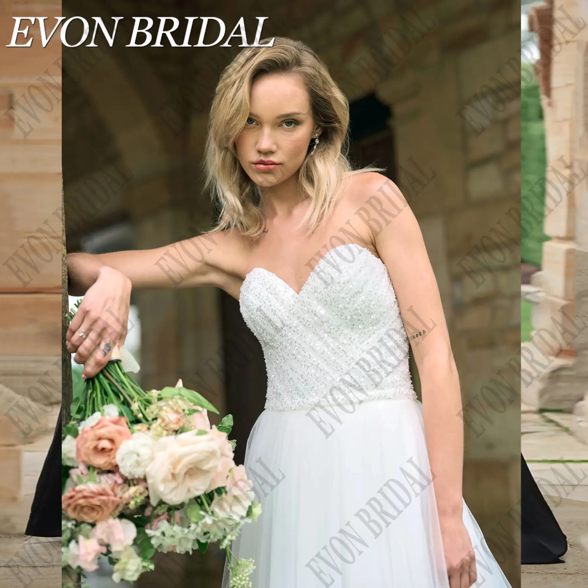 Evon Braut maßge schneiderte Plus Size Brautkleid Braut Luxus Pailletten träger lose Braut Party Kleider rücken freie BrautkleiderEVON BRIDAL Customized Plus Size Brautkleid 2025 Braut Luxus Paillette Trägerlose Braut