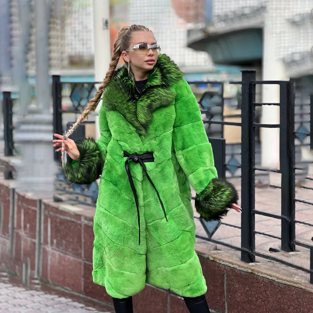 Fashion Green Natural Rex Rabbut Fur Coat for Women High Quality Genuine Rex Rabbit Fur Long Coats with Fox Fur Lapel Collar