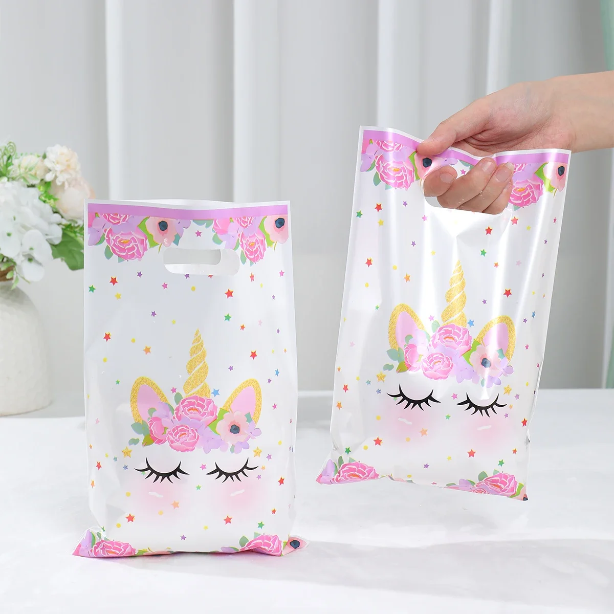 Jednorożec Plastikowa torba na prezenty Torba na cukierki Jednorożec Wesołych Urodzin Dekoracje dla dzieci Dziewczynka Urodziny Materiały na przyjęcie Ulubione Dekoracje na Baby Shower — zdjęcie 2