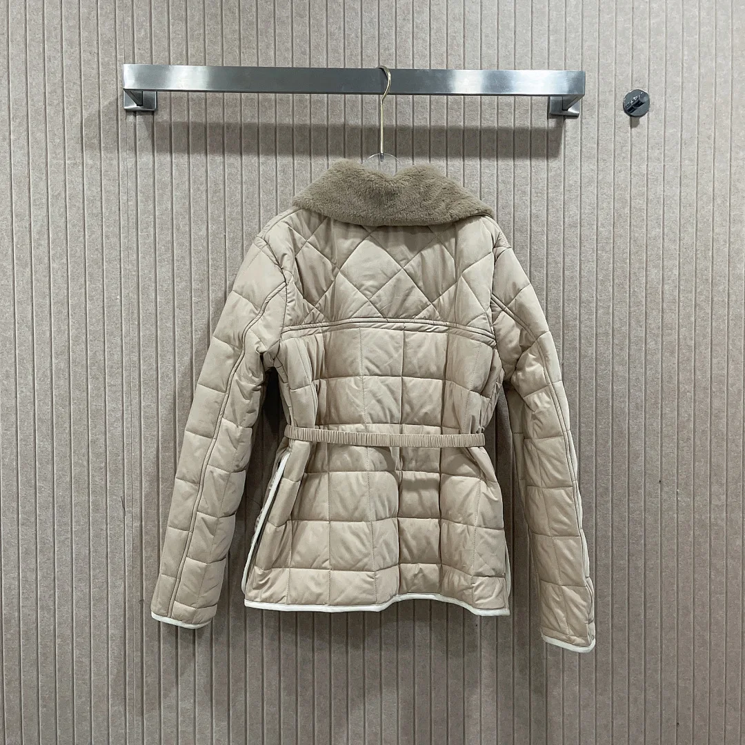 

Новая зимняя стеганая съемная шерстяная куртка с круглым вырезом 2025 года и хлопковой подкладкой