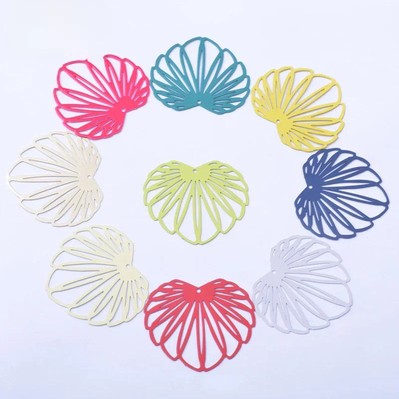 30 pièces AB7110 35*32mm en laiton peint plaqué Rhodium crème fleur rouge breloques colorées bijoux boucles d'oreilles résultats