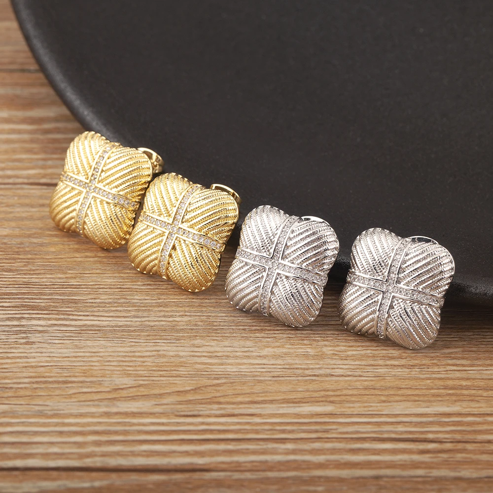 Nidin คริสตัลเพทายวาวทรงสี่เหลี่ยมแฟชั่นสำหรับผู้หญิงต่างหูตุ้มหู kado ulang tahun เครื่องประดับหูหญิงดีไซน์สร้างสรรค์ใหม่