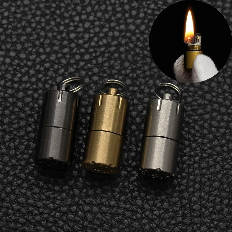 Metal Mini Kerosene Lighter for Men and Women, Vintage Trendy Necklace, Outdoor Creative Portable Couple Pendant, Simple Gifts