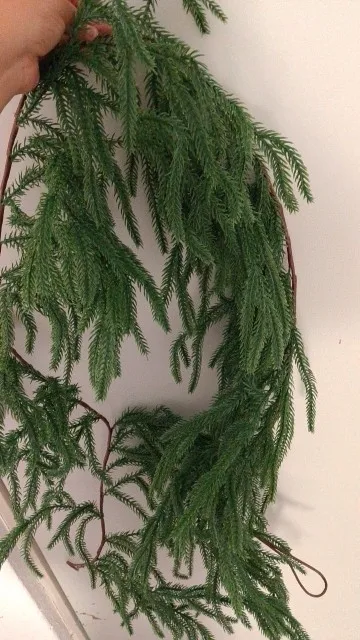 1pc Artificial Norfolk Pine Christmas Wreath Fake Green Garland Front Door Walls Porches Home Decor Xmas Decor Christmas Decor photo review