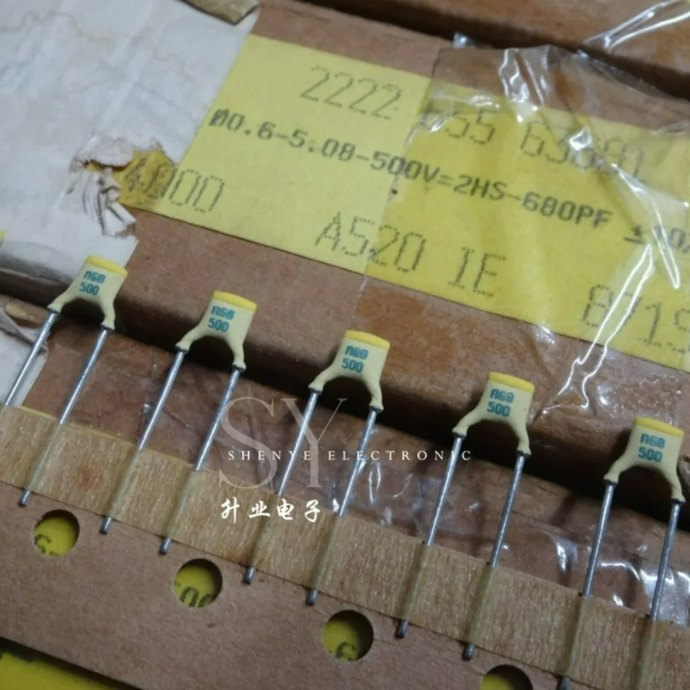 5pcs/lot BC 0.00068uf 500V 680pF N68 0.68nF 681 K Brand New 5mm Silver Film Mica Capacitor 222265563681 (Copper Pins)