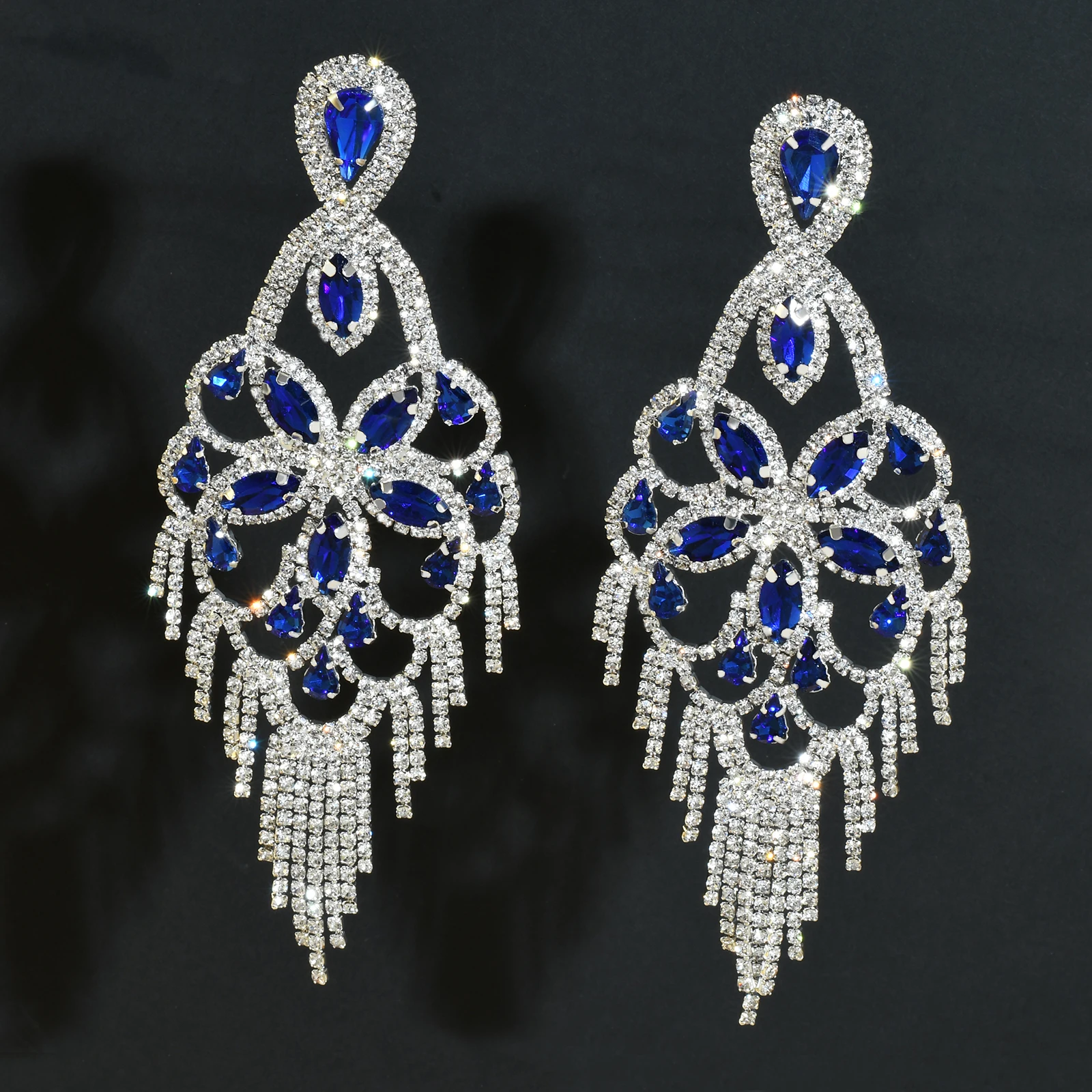 1pair Exaggerated Fashion Blue Rhinestone Fringe Design Long Earrings For Wedding & Party Wear By Women