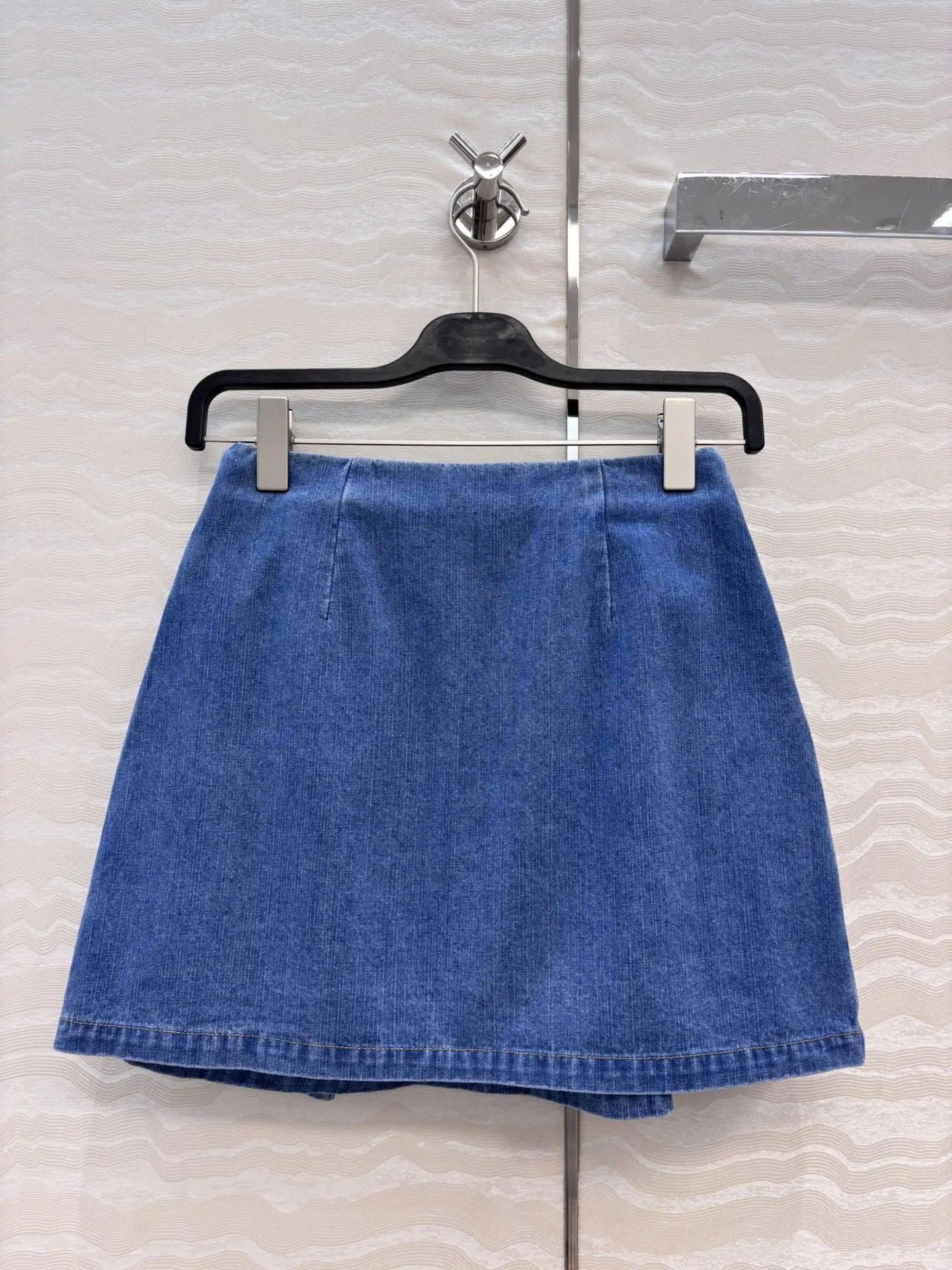 

High Quality Spring And Summer Women's Casual Fashion Embroidery Washed Vintage A-line Cotton Denim Skirt JQ133