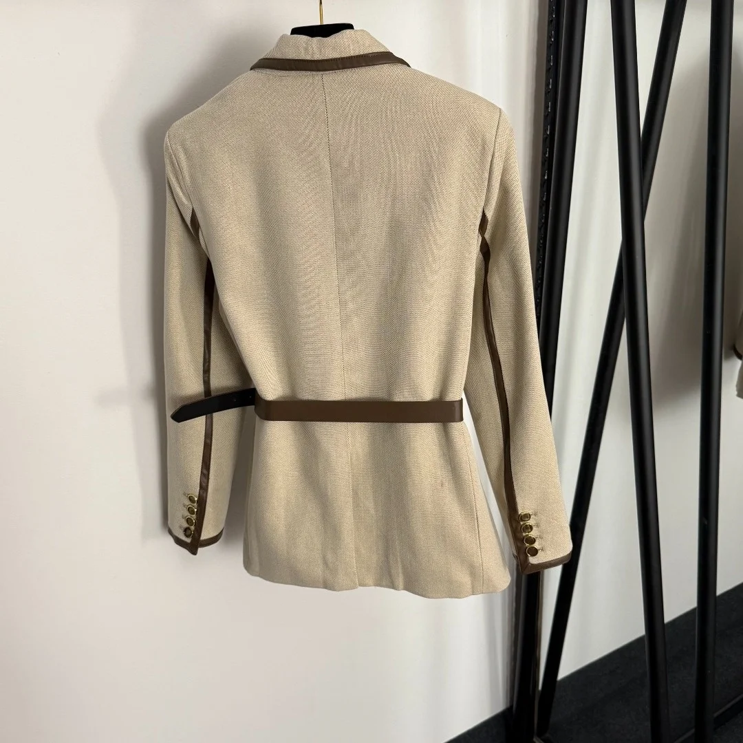 

2025 autumn winter New embroidered patchwork pocket leather lapel long-sleeved suit jacket with apricot belt