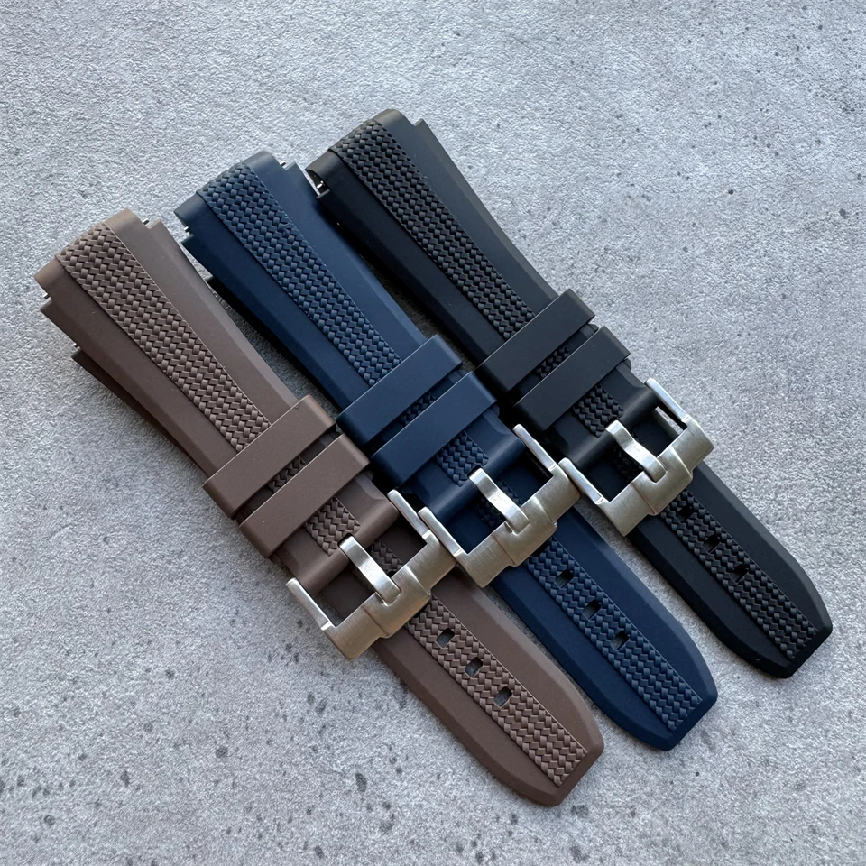 20mm liquid silicone watch strap featuring a tire-tread texture design.