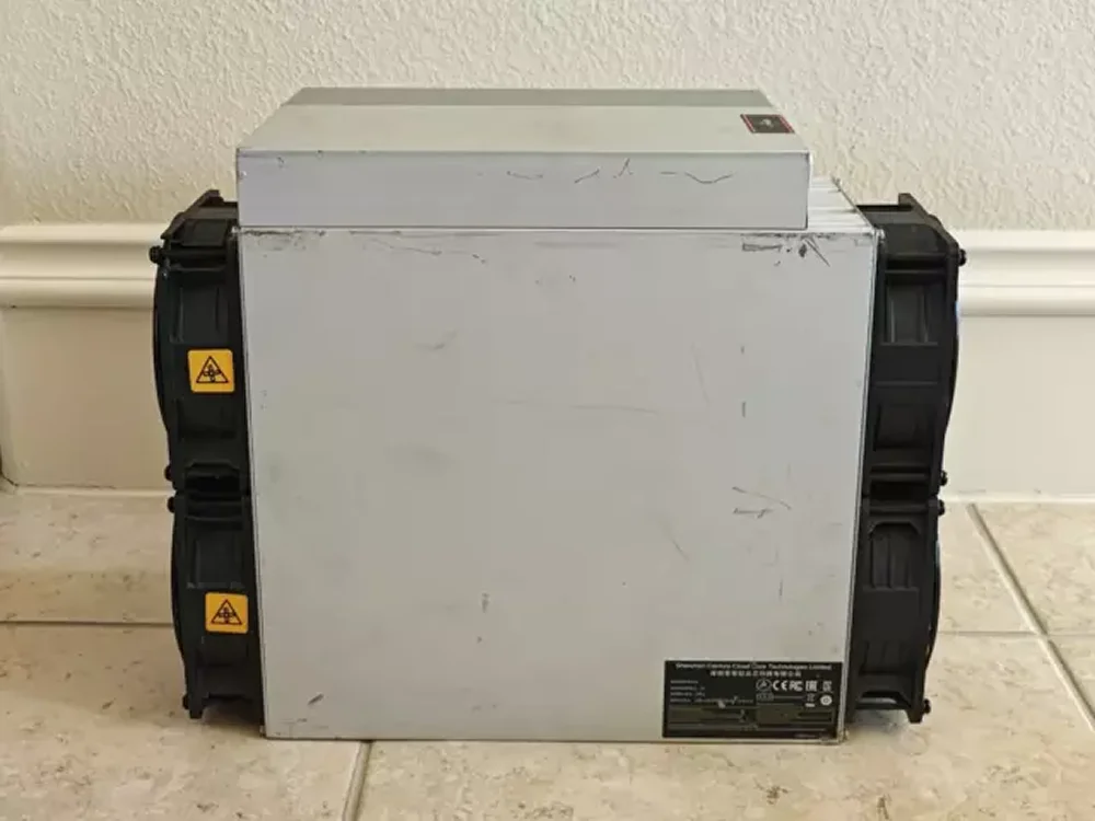 

QR Bitmain Antminer L7 9050MH/s Scrypt Miner DOGE/LTC Dogecoin/Litecoin