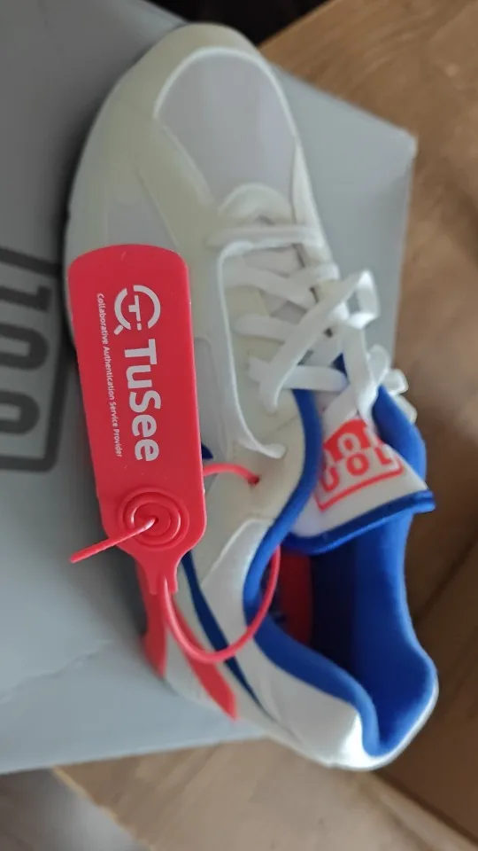 Review image 3