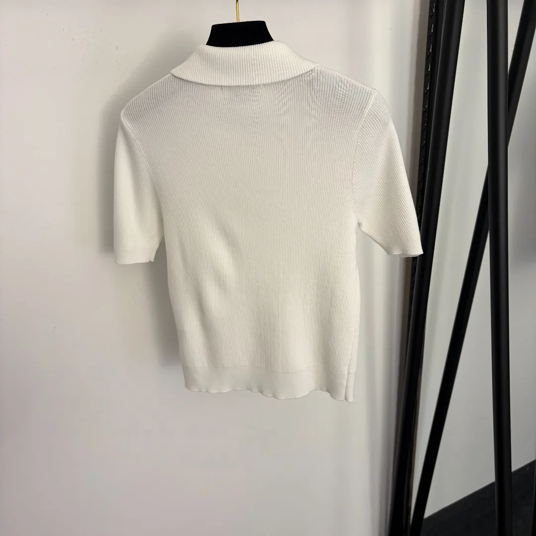

2026 Spring/Summer New Style Half-Zip Collar Short-Sleeve Knit Top For Women - Stylish Slim Fit And Flattering