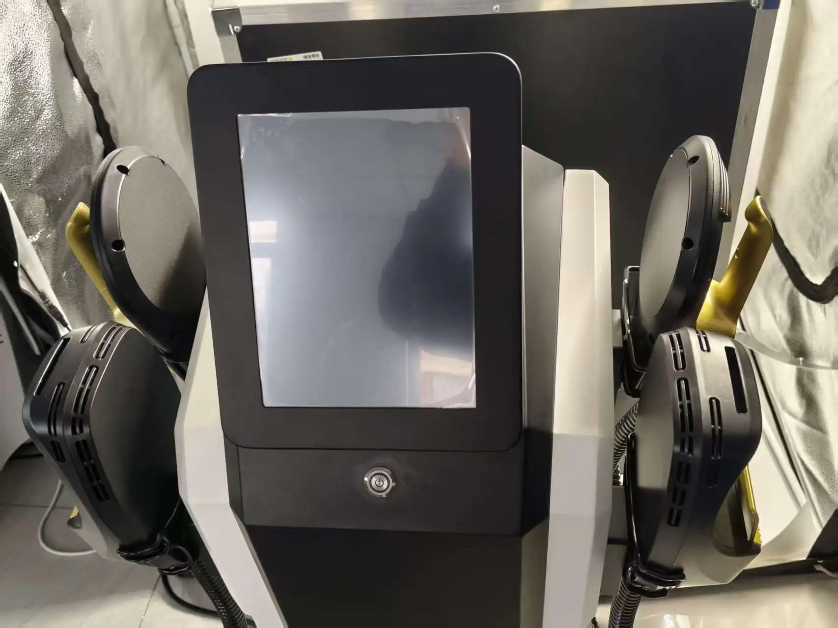 

Professional Myoslim HIEMT Muscle Stimulation NEO 6500W RF Machine Body Sculpting Equipment Fat Burning Slimming