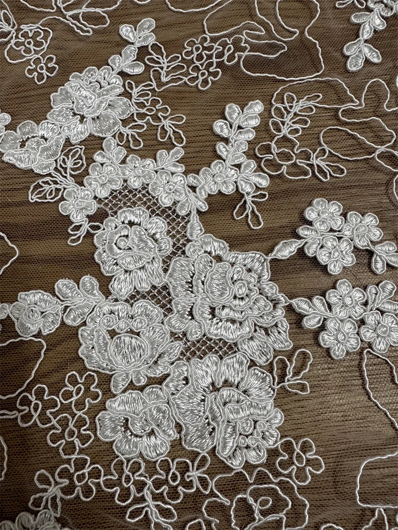 New Cord French Embroidery Off White Bridal Lace High Quality Guipure Wedding Dress Lace Sell By Yard