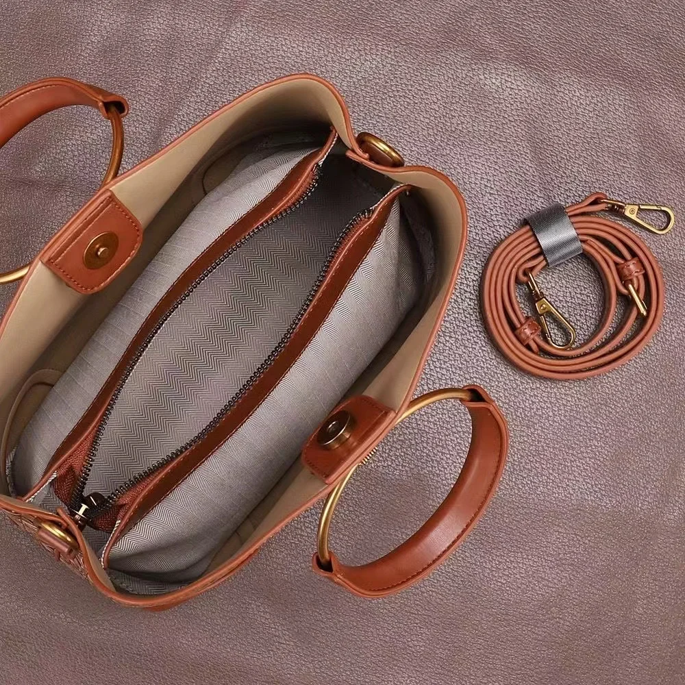 Fashion versatile one-shoulder cross-body women's bag elegant embossed handbag PU exquisite casual women's bag