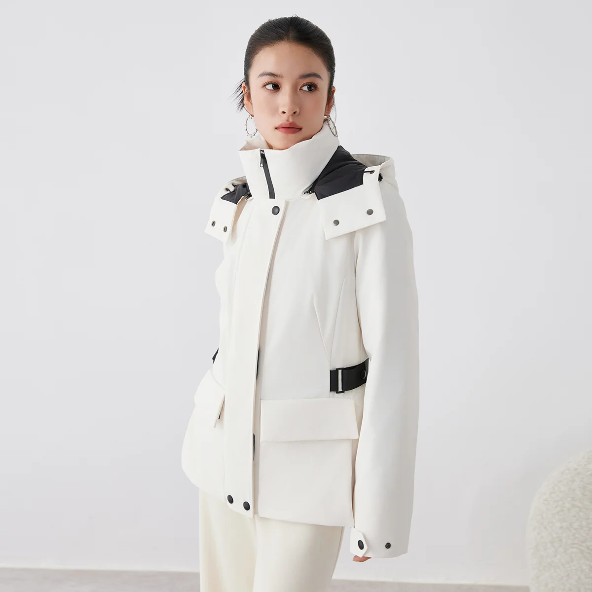 K2771W Casaco feminino de alta qualidade 90% penas de ganso com isolamento à prova de vento jaqueta quente com capuz para clima frio