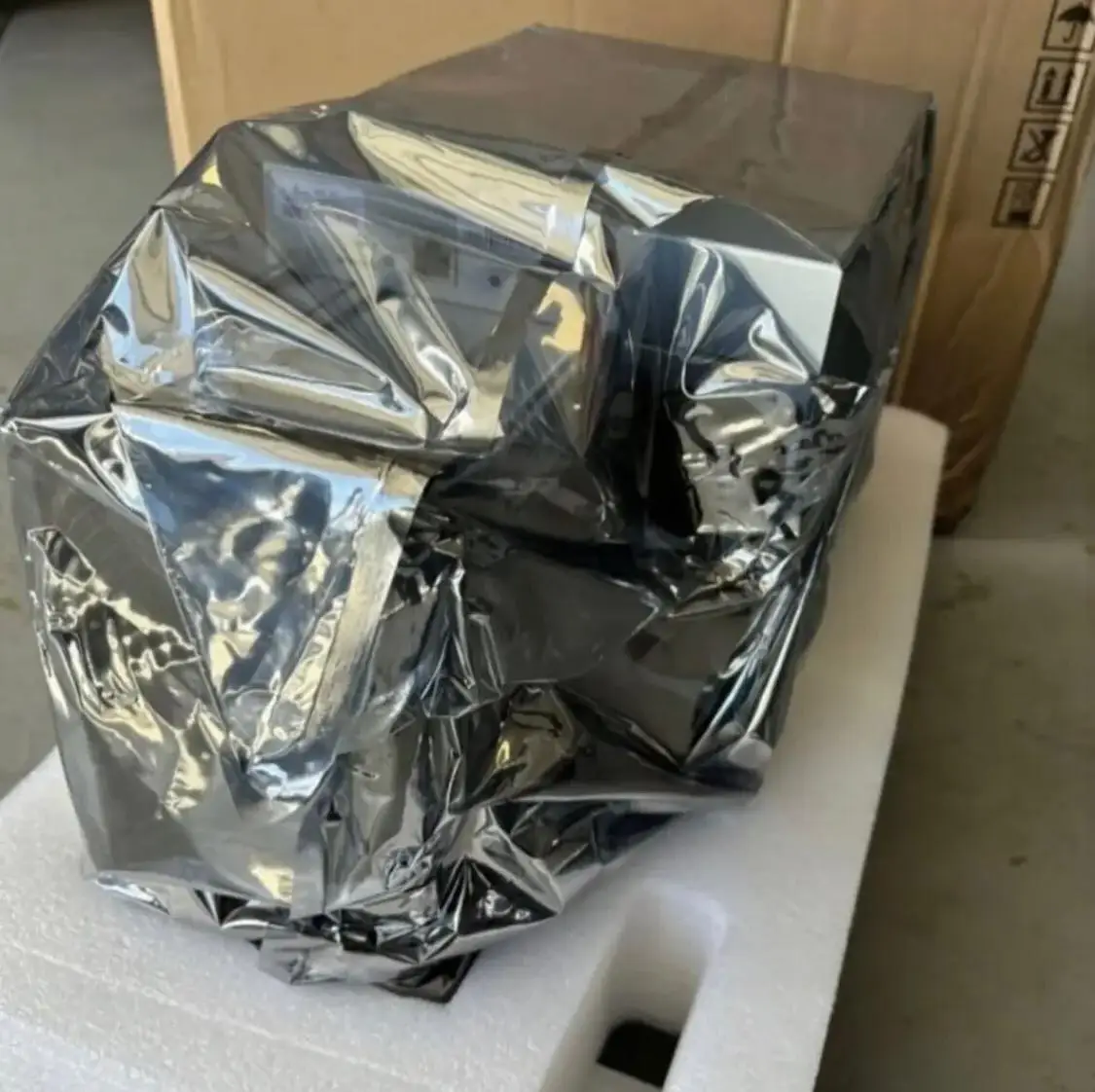 

Криптомайнер Bitcoin Miner Antminer S21 Pro 234th 3510W с воздушным охлаждением SHA-256T, ASIC-майнер BTC S21 Pro 245T
