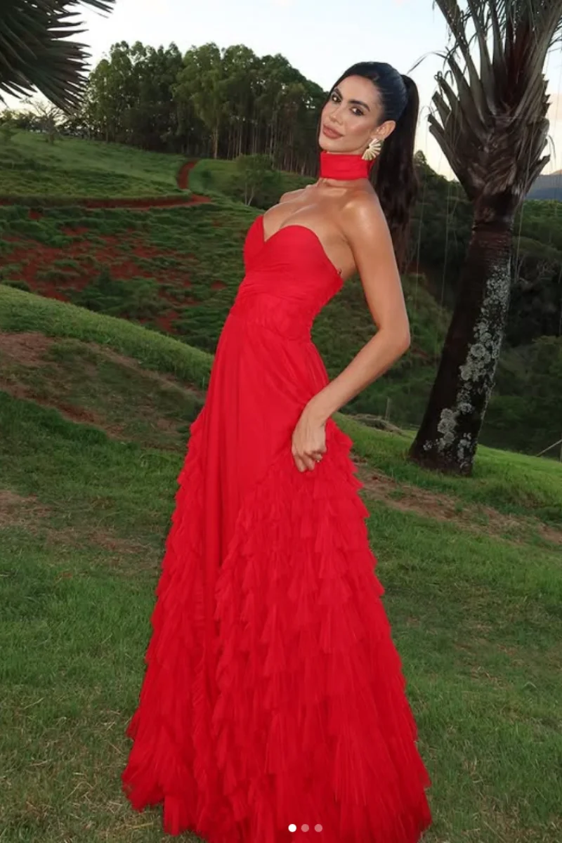 Jessica Red Abiti da sera con spalle scoperte Abiti da ballo multistrato in tulle fatti a mano Abiti da festa di nozze a trapezio personalizzati